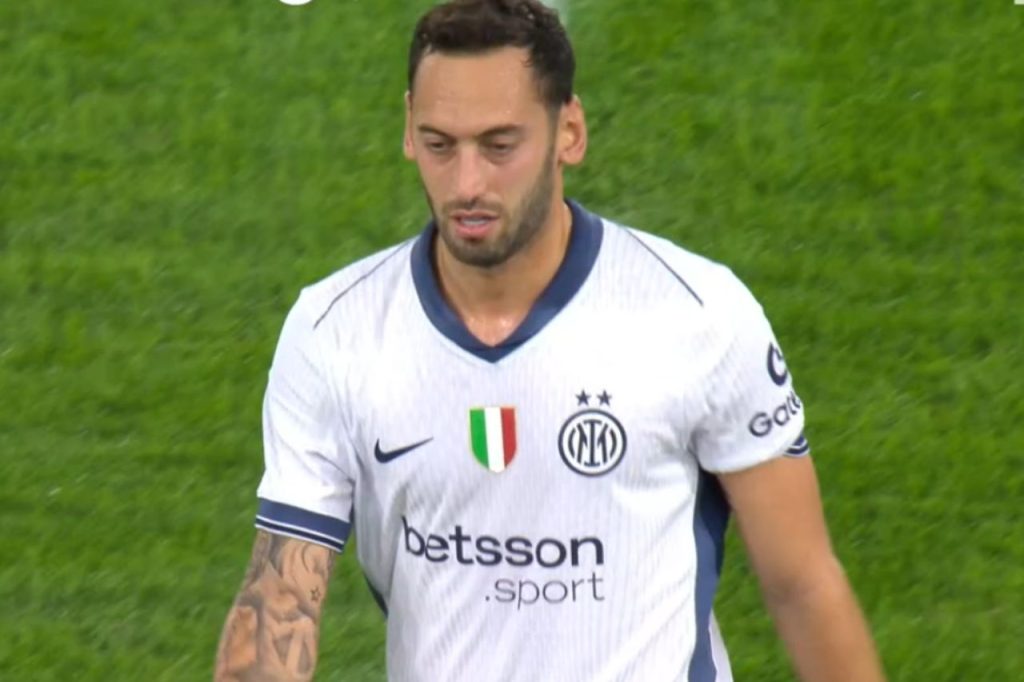 Risk of heavy penalty for Calhanoglu: the investigation ends up in the Figc prosecutor’s office