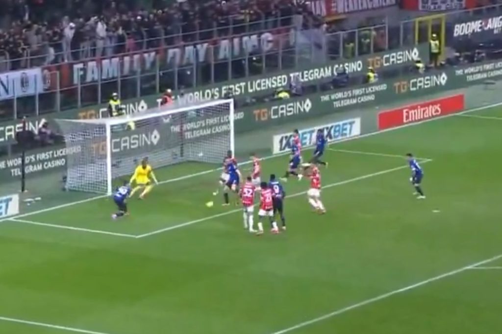 HIGHLIGHTS Milan-Inter 1-1: De Vrij equalizes in stoppage time