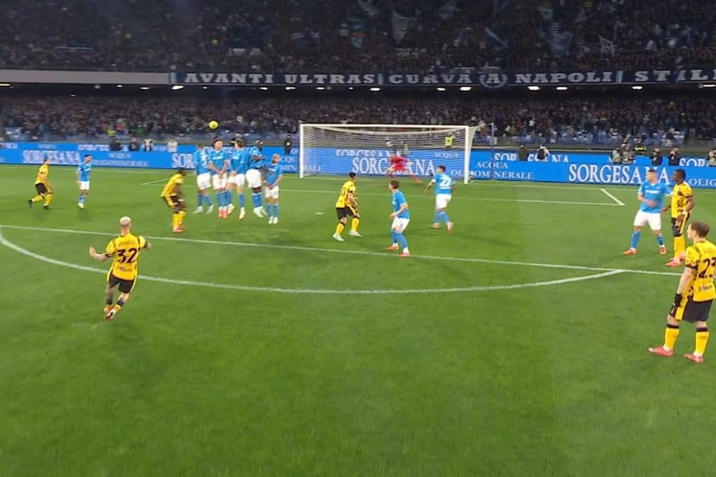 VIDEO – Dimarco’s masterpiece at Maradona: ABSURD free kick!