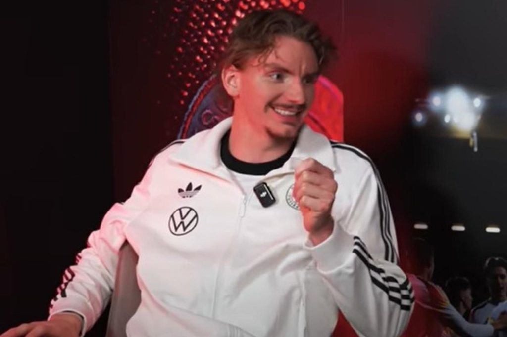 Who is Woltemade, the tall center-forward but with refined feet?