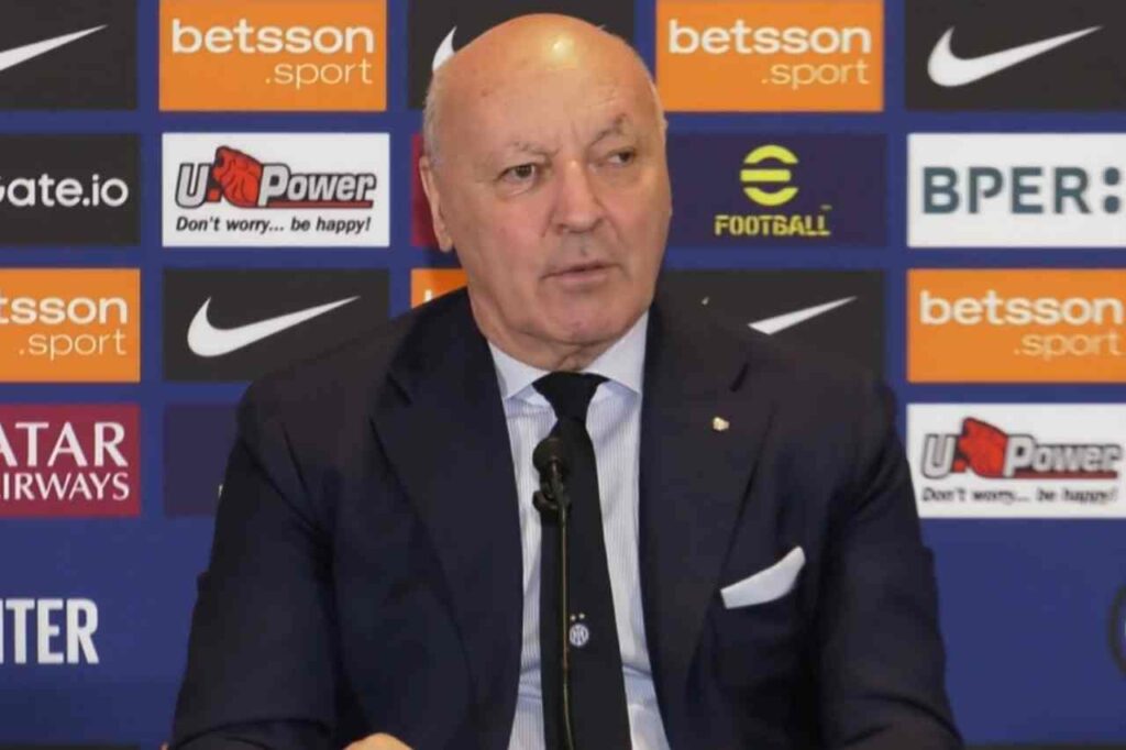 Marotta at work during the break: 3 new signings ready